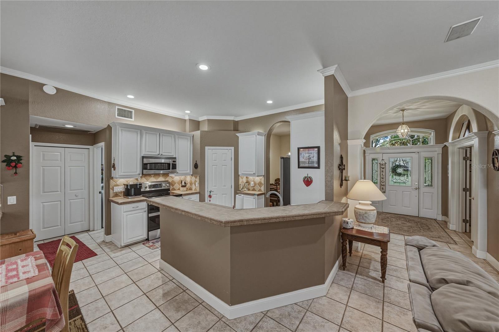 ELOISE POINTE ESTATES - Residential
