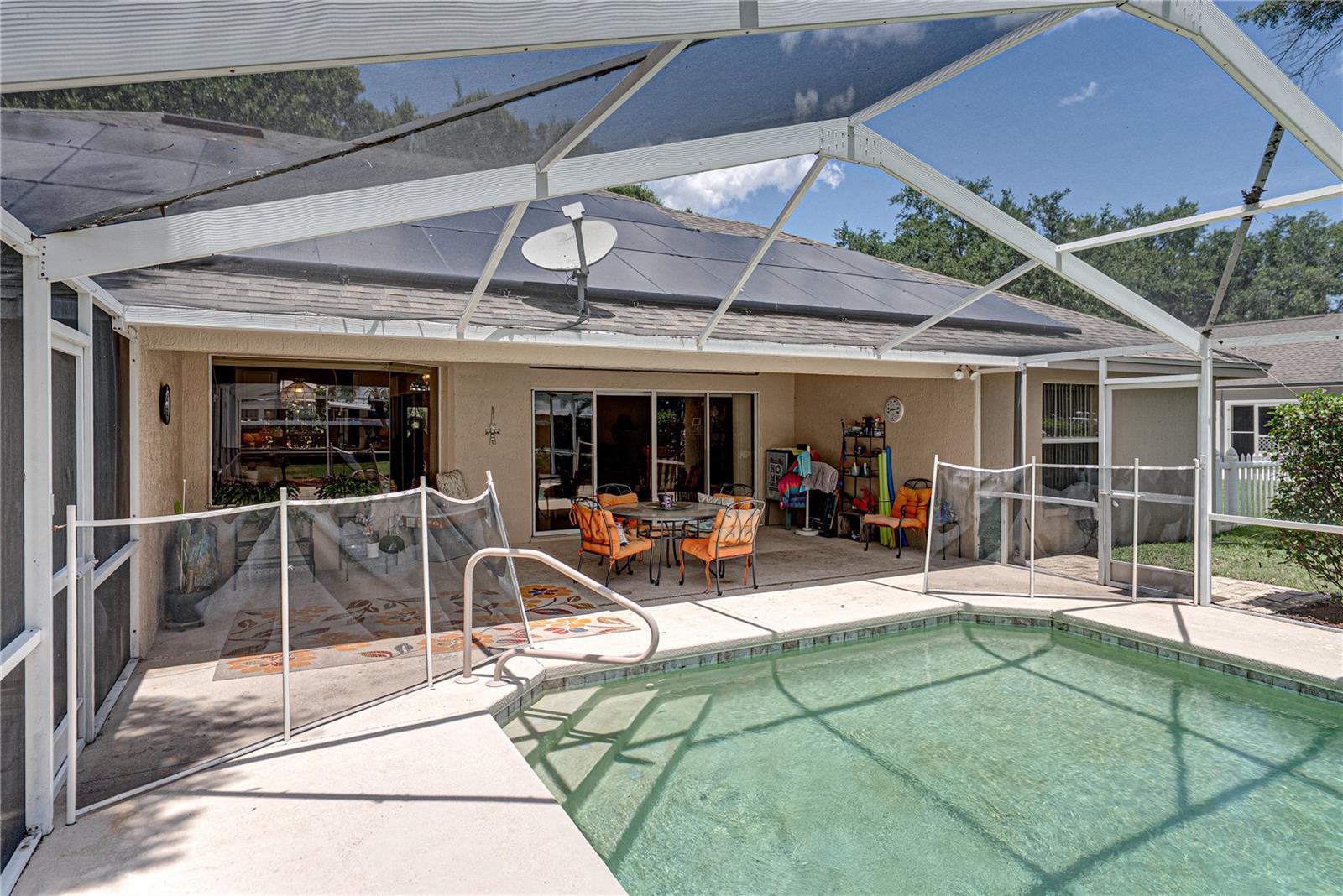 ELOISE POINTE ESTATES - Residential