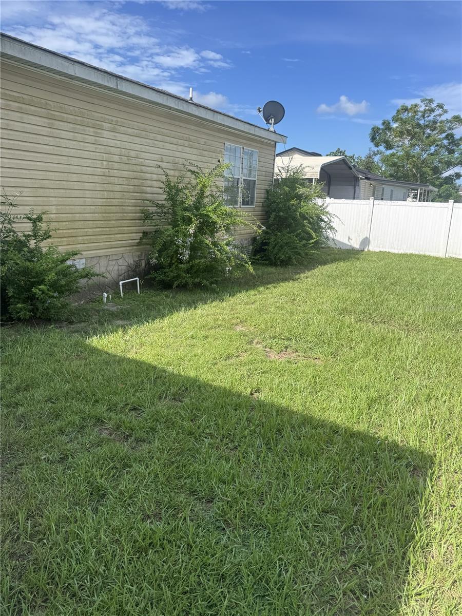 6171 SE 143RD PLACE