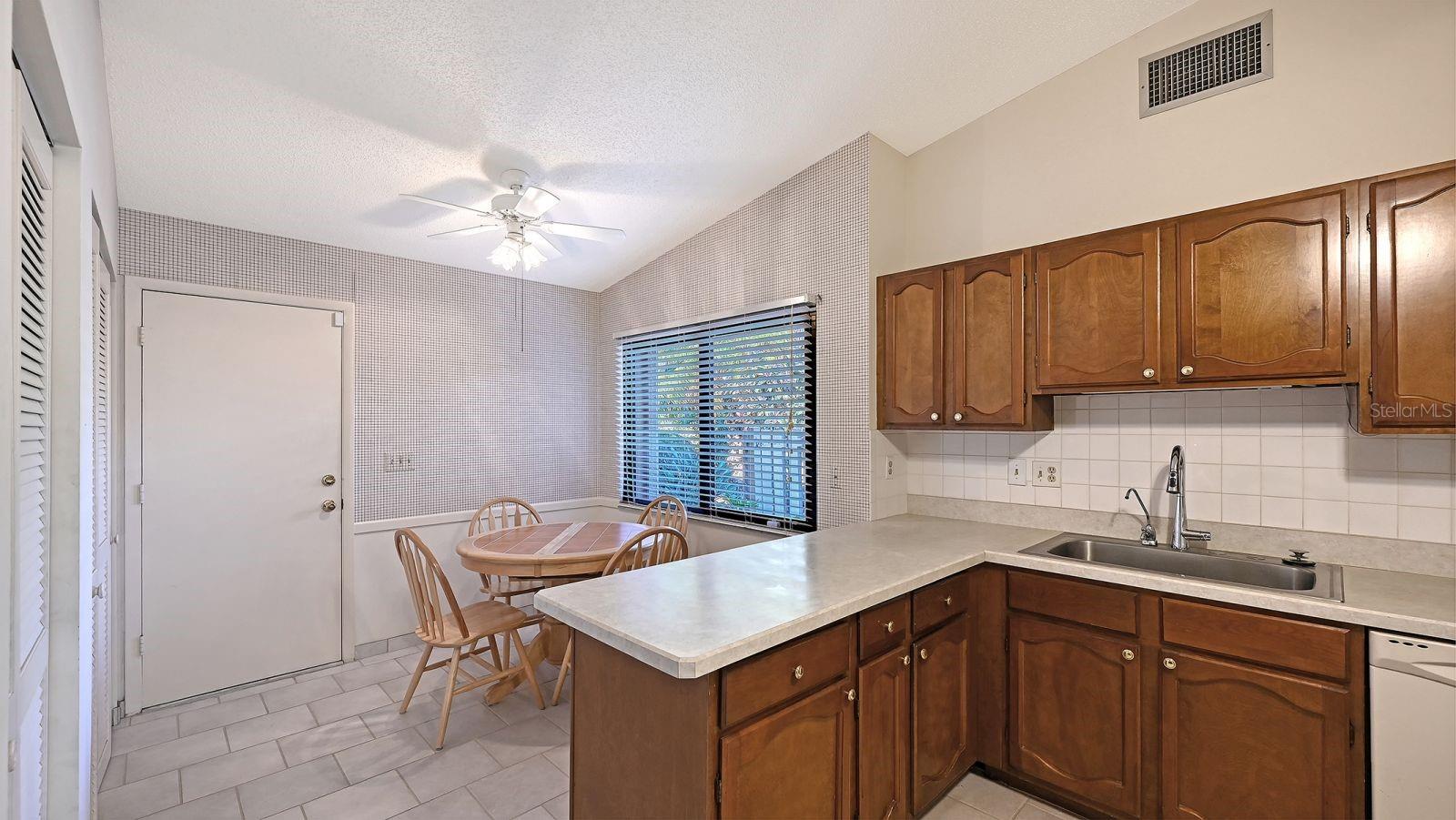 VILLA GARDENS - Residential