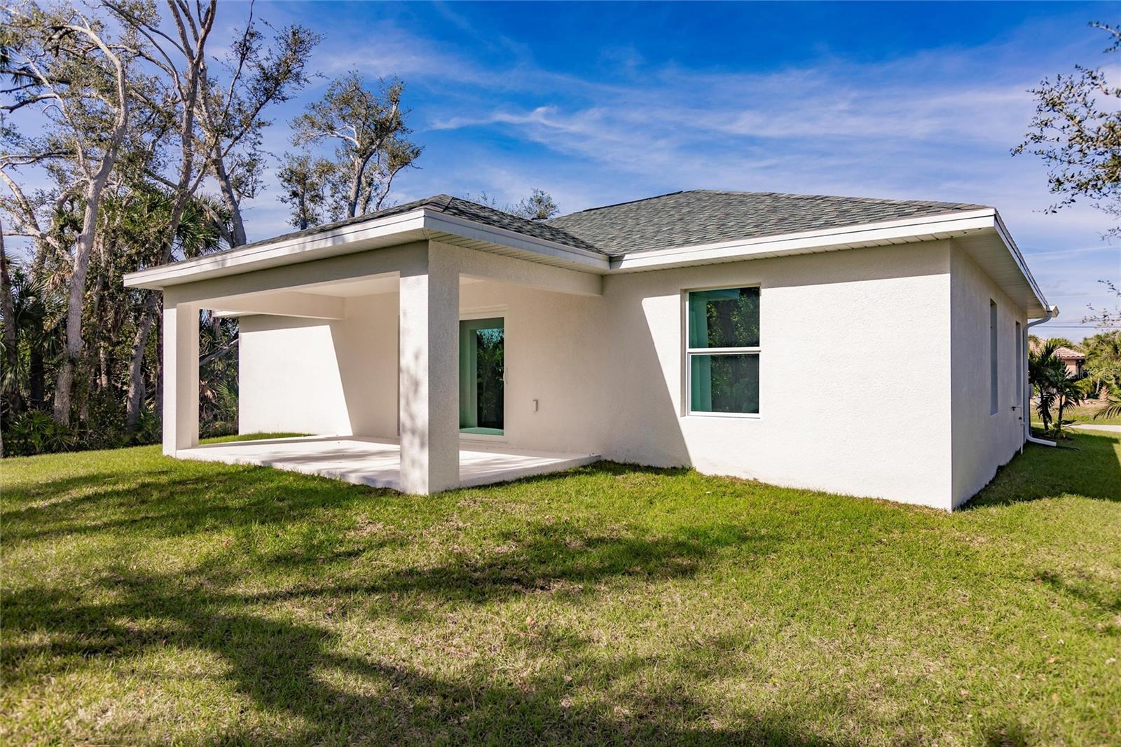 ROTONDA LAKES - Residential