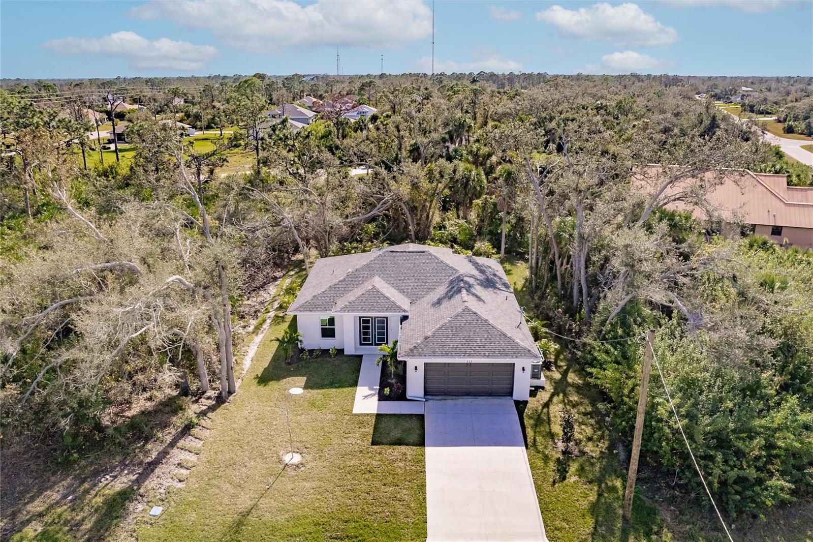 ROTONDA LAKES - Residential