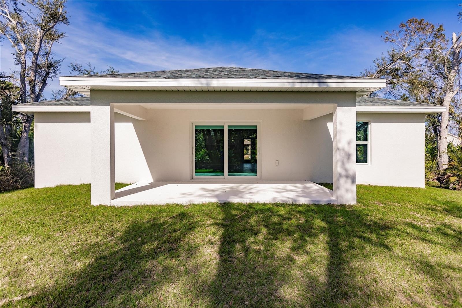 ROTONDA LAKES - Residential