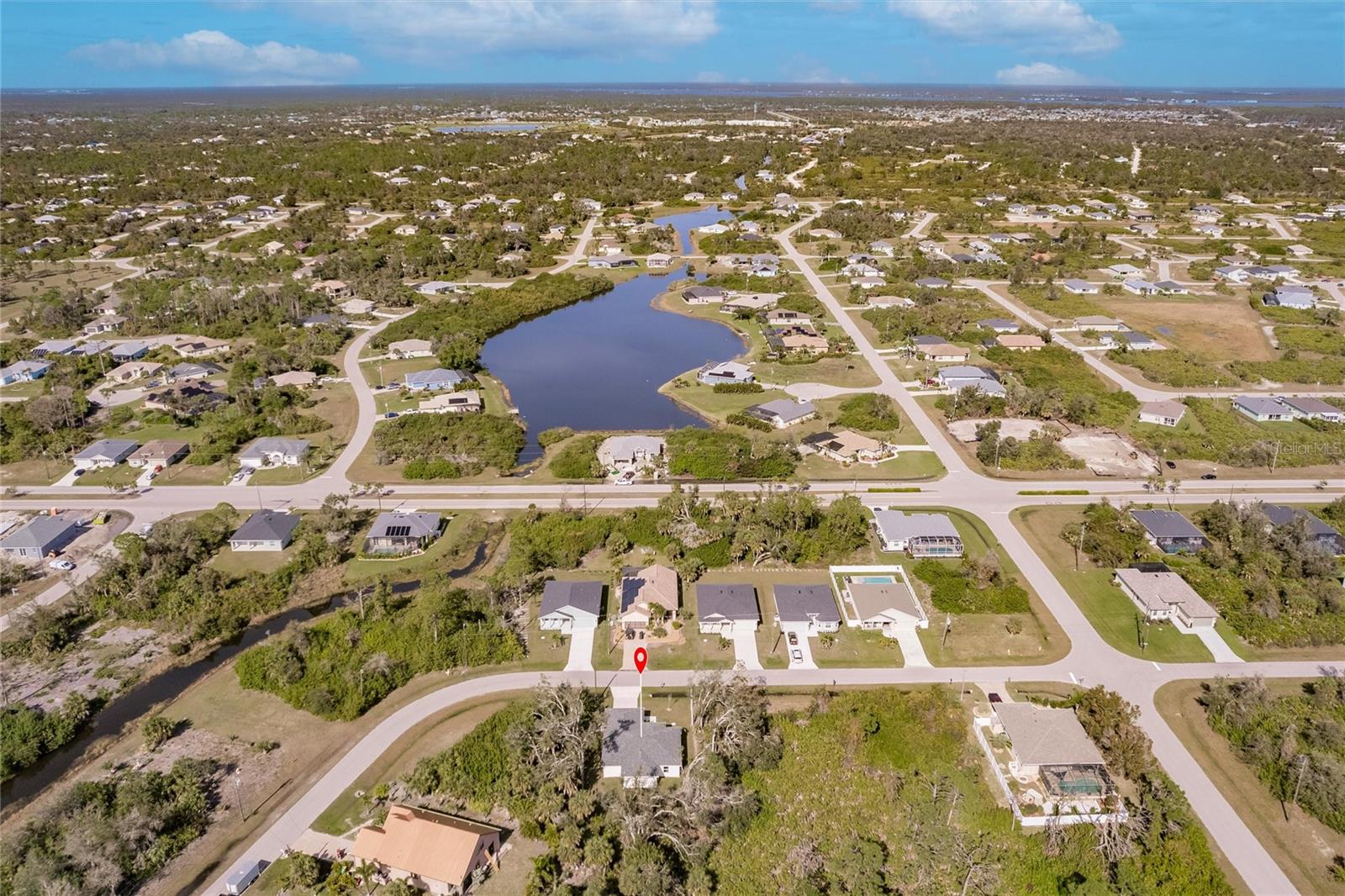 ROTONDA LAKES - Residential