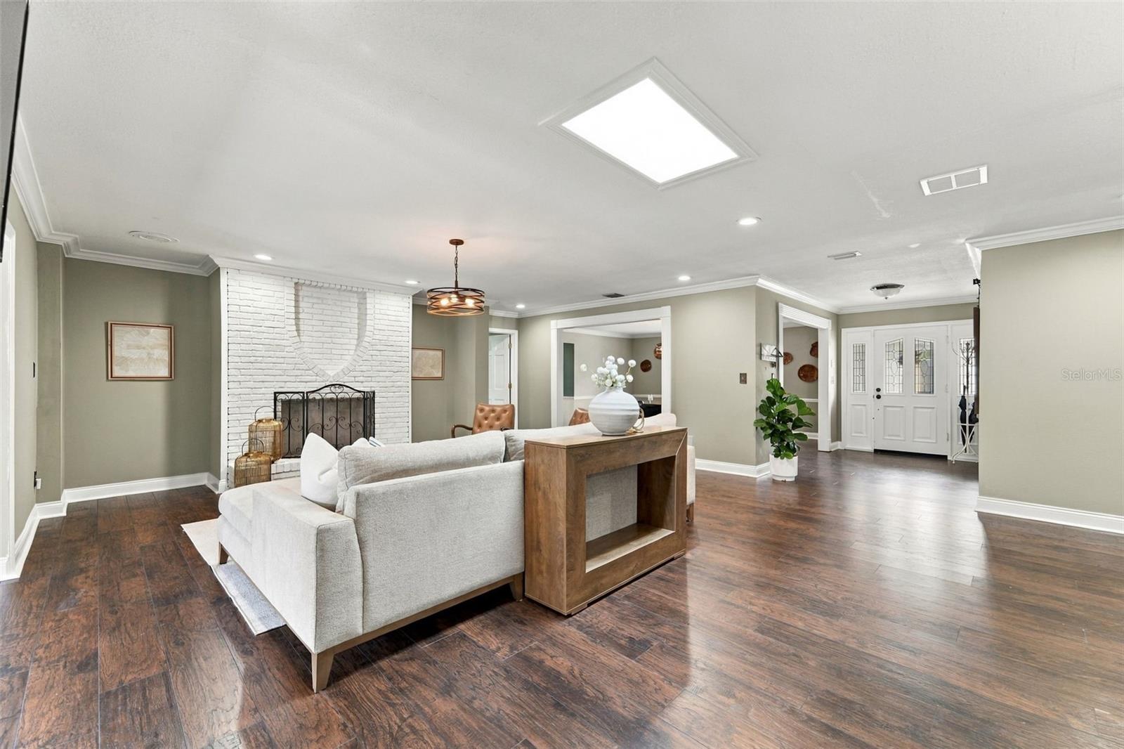 2549 FOX SQUIRREL COURT