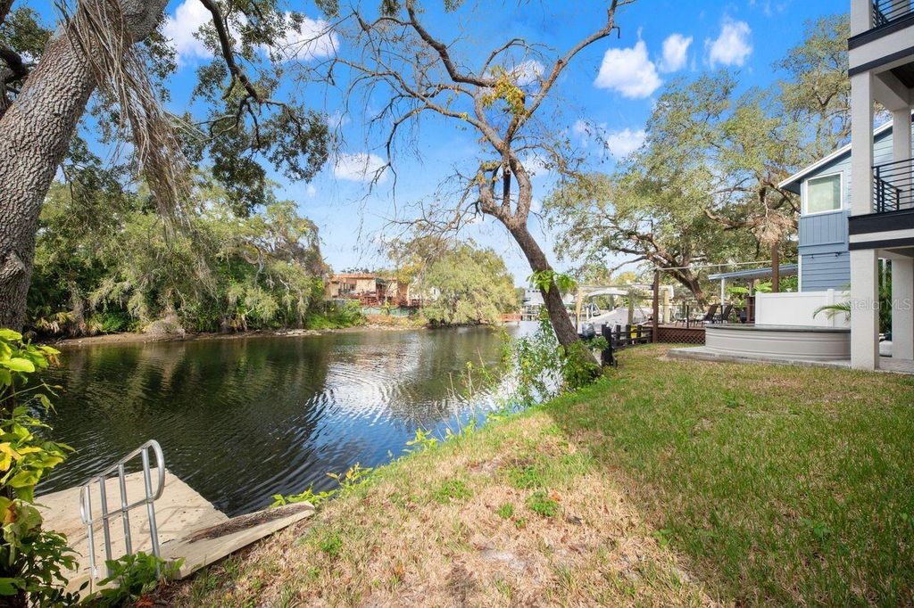 Photo of 321 W Hanlon Street, Tampa, FL 33604 (MLS # TB8463711)