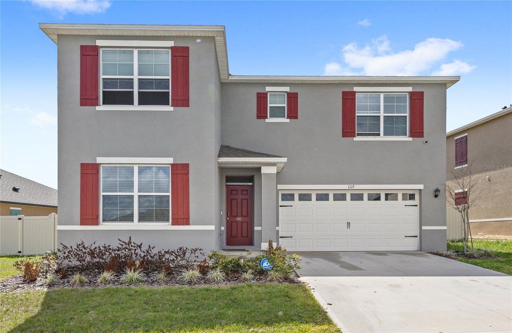 Photo of 1117 Griffon Avenue, Lake Alfred, FL 33850 (MLS # O6370539)