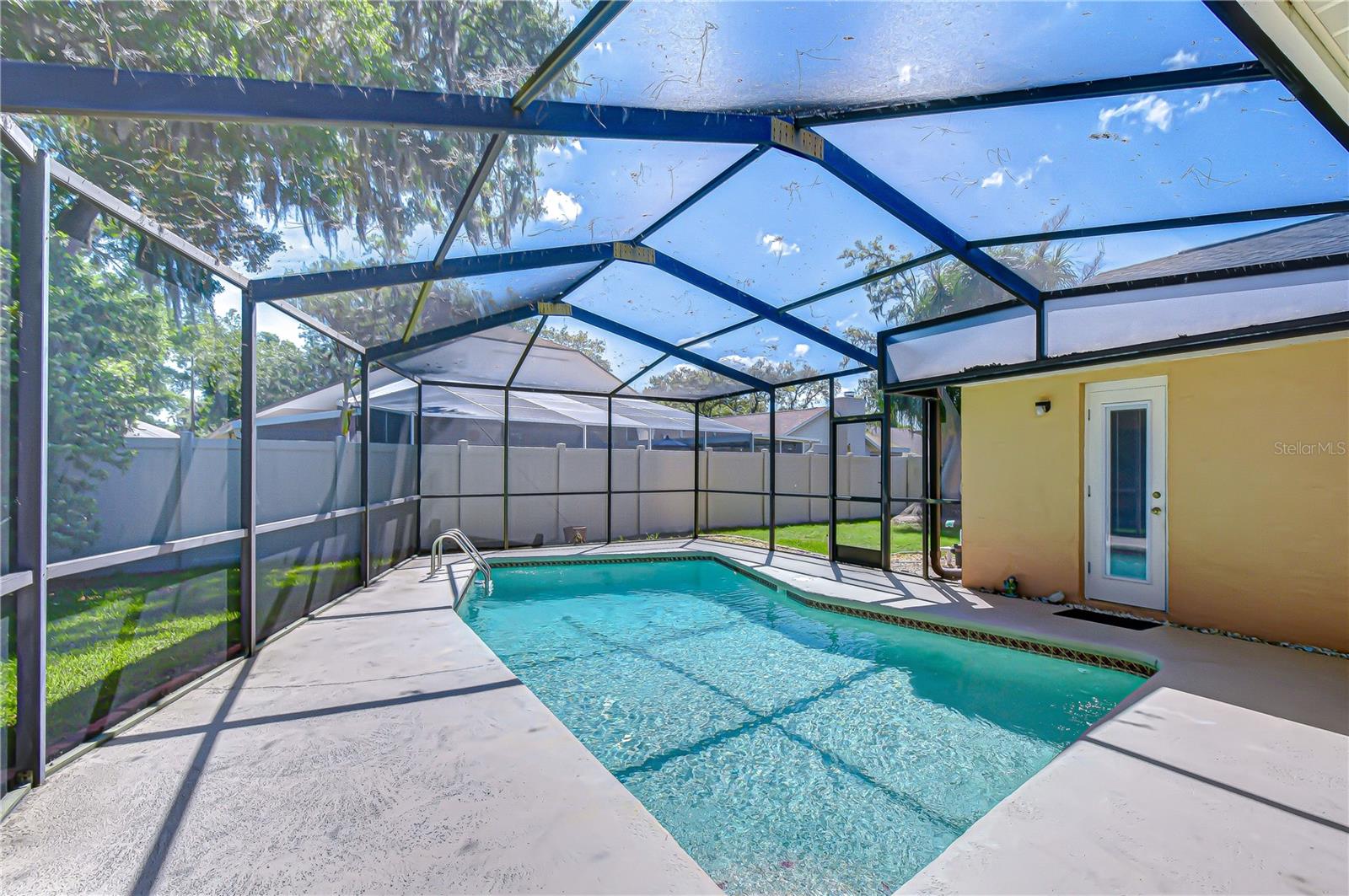 BLOOMINGDALE - Residential