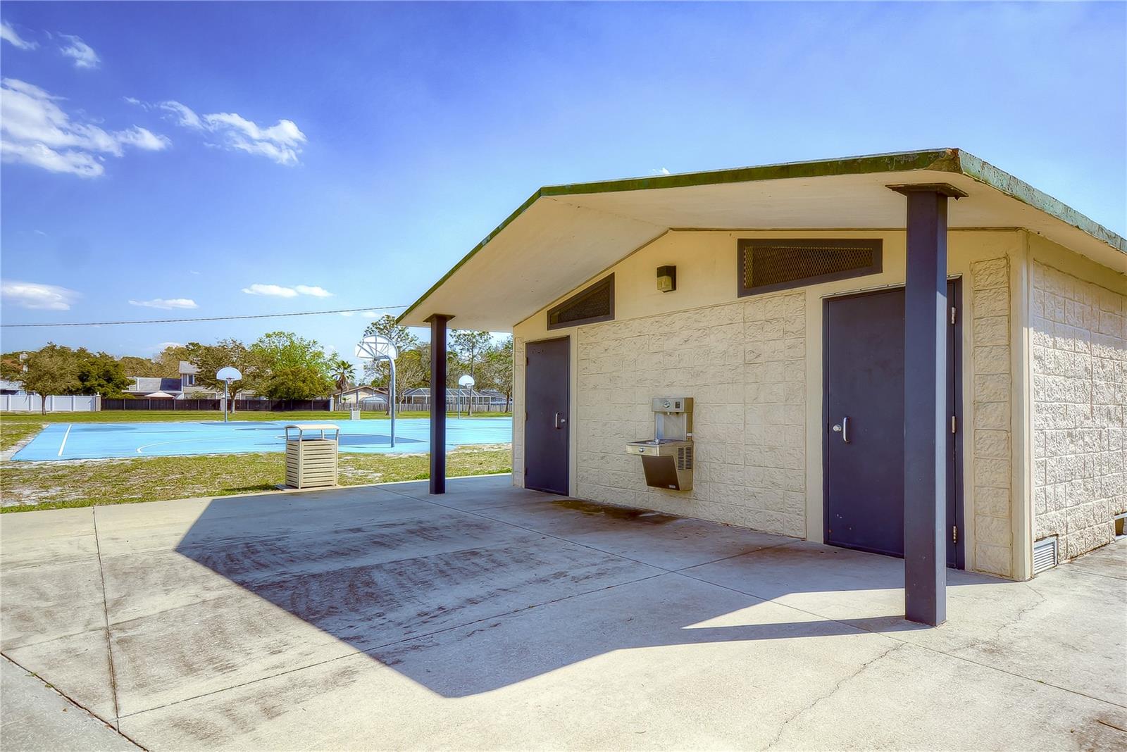 BLOOMINGDALE - Residential