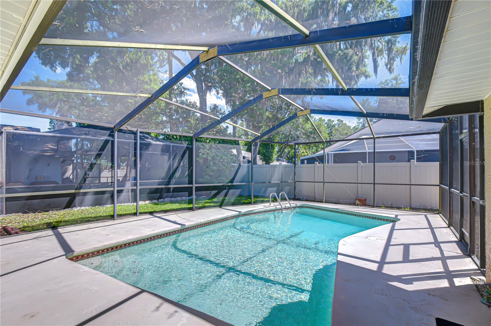 BLOOMINGDALE - Residential