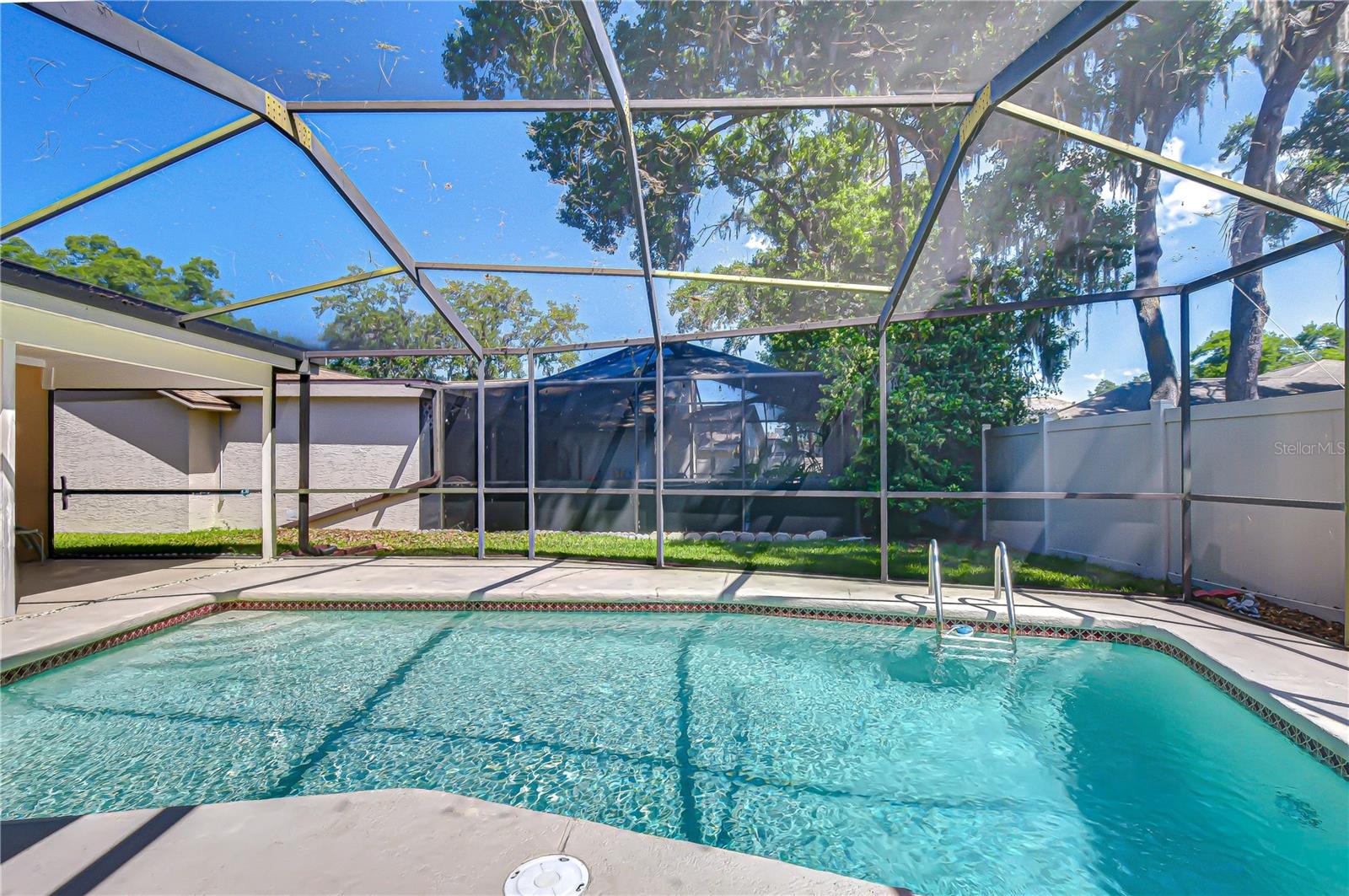 BLOOMINGDALE - Residential