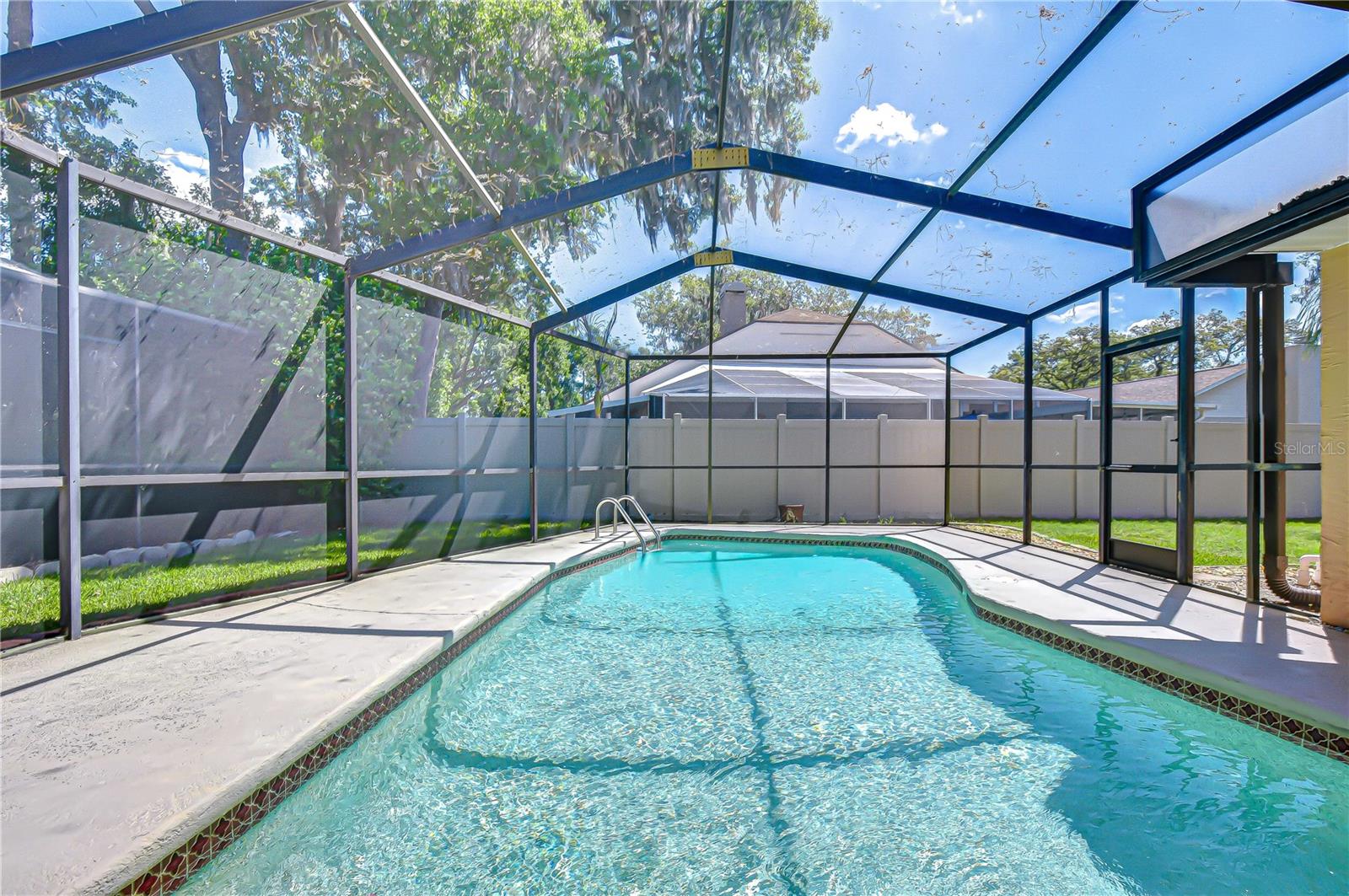 BLOOMINGDALE - Residential