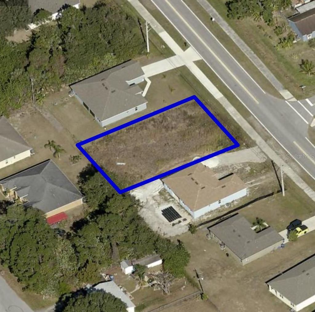 Photo of 2128 Jupiter Boulevard SW, Palm Bay, FL 32908 (MLS # GC537669)