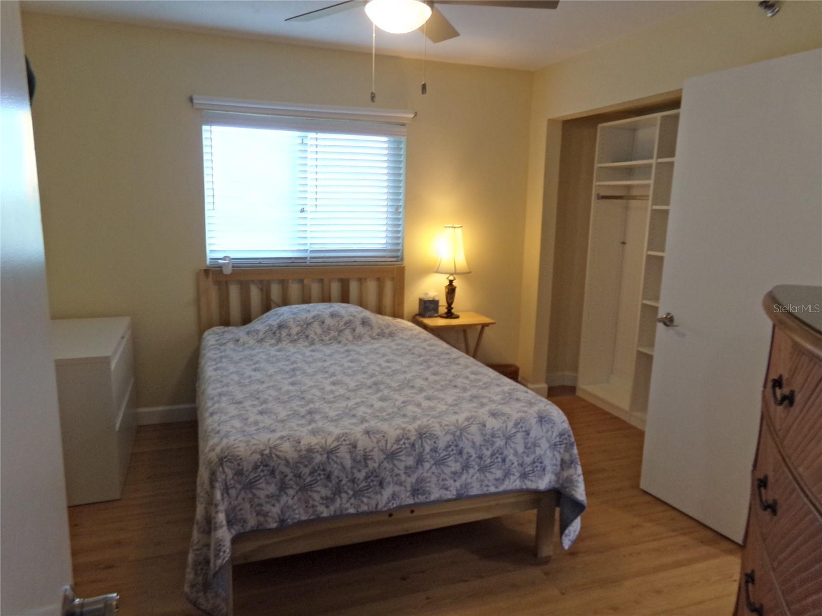 LEMON BAY BREEZES PH 01 - Residential