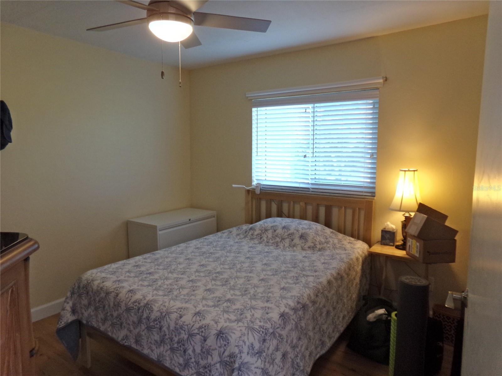 LEMON BAY BREEZES PH 01 - Residential