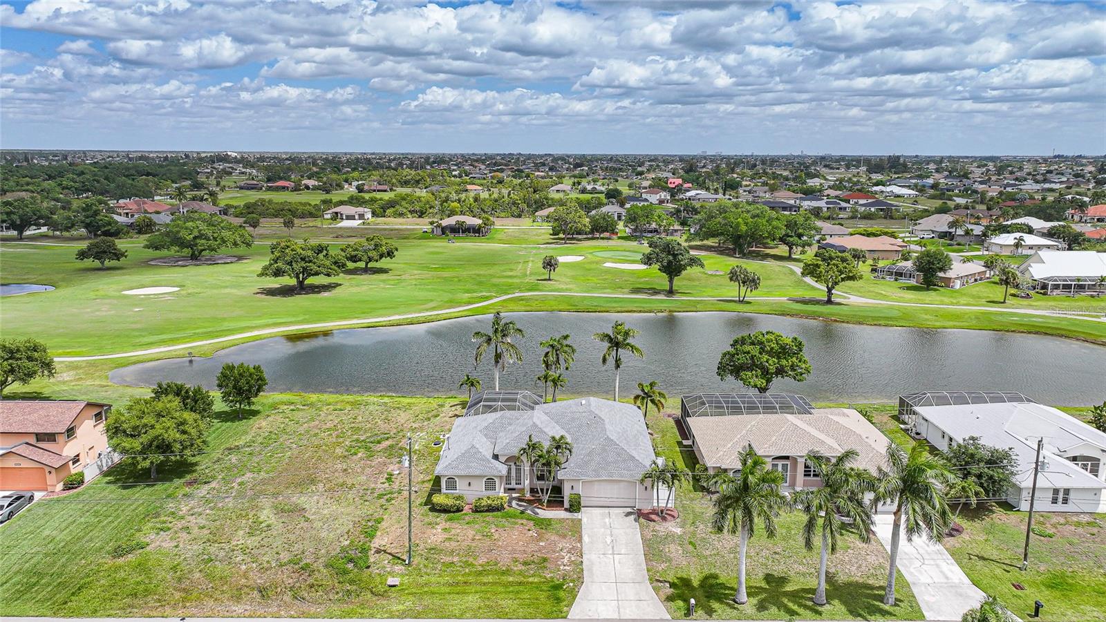 CAPE CORAL - Residential