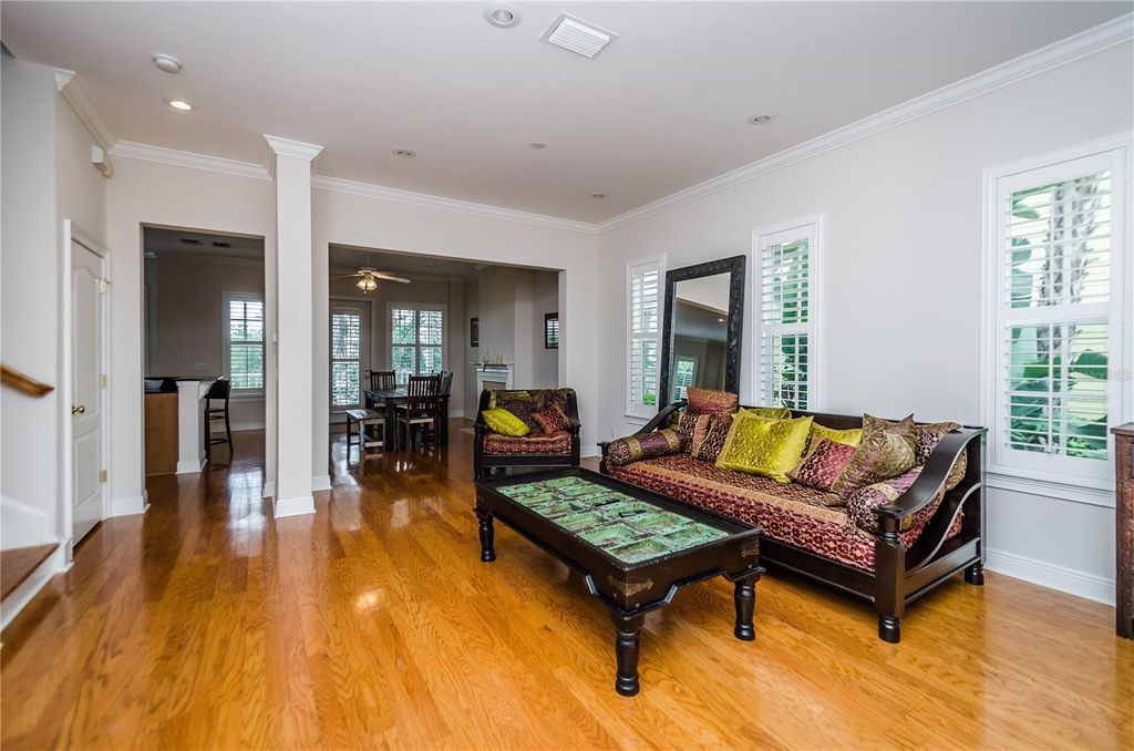 Photo of 924 Hemingway Circle, Tampa, FL 33602 (MLS # TB8462775)