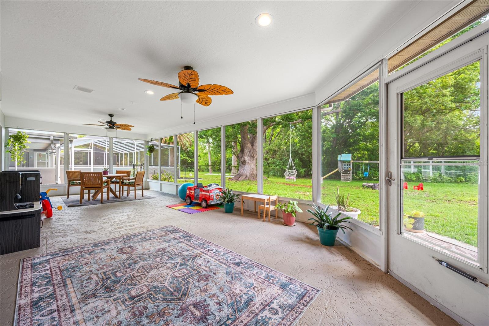 BERKLEY VILLAGE - Residential