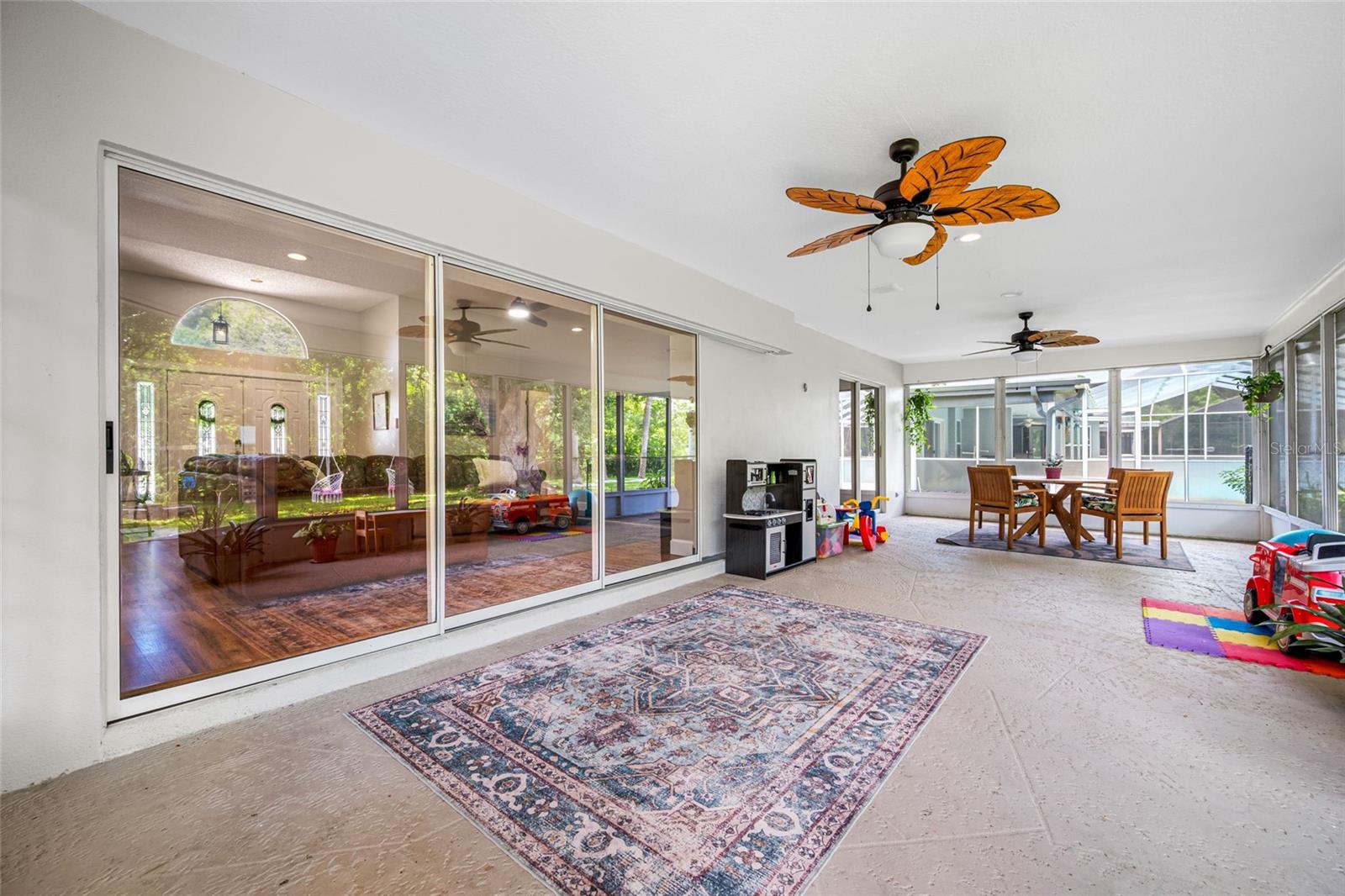 BERKLEY VILLAGE - Residential