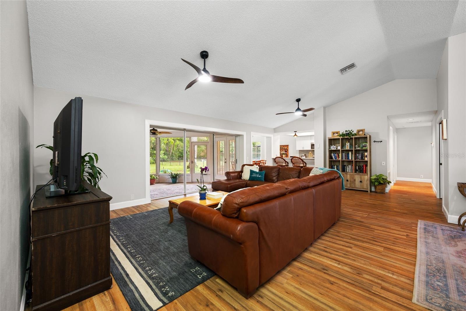 BERKLEY VILLAGE - Residential