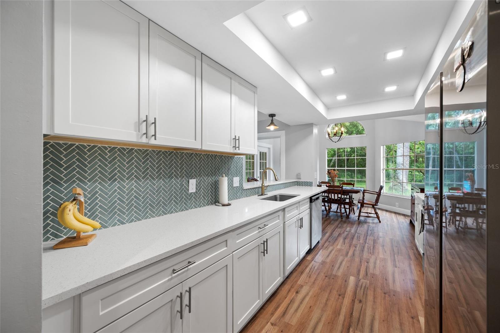 BERKLEY VILLAGE - Residential