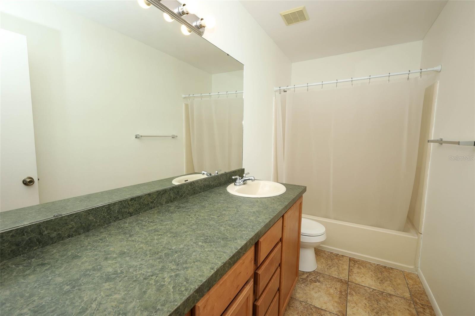 HUNTERS RESERVE A CONDO - Residential