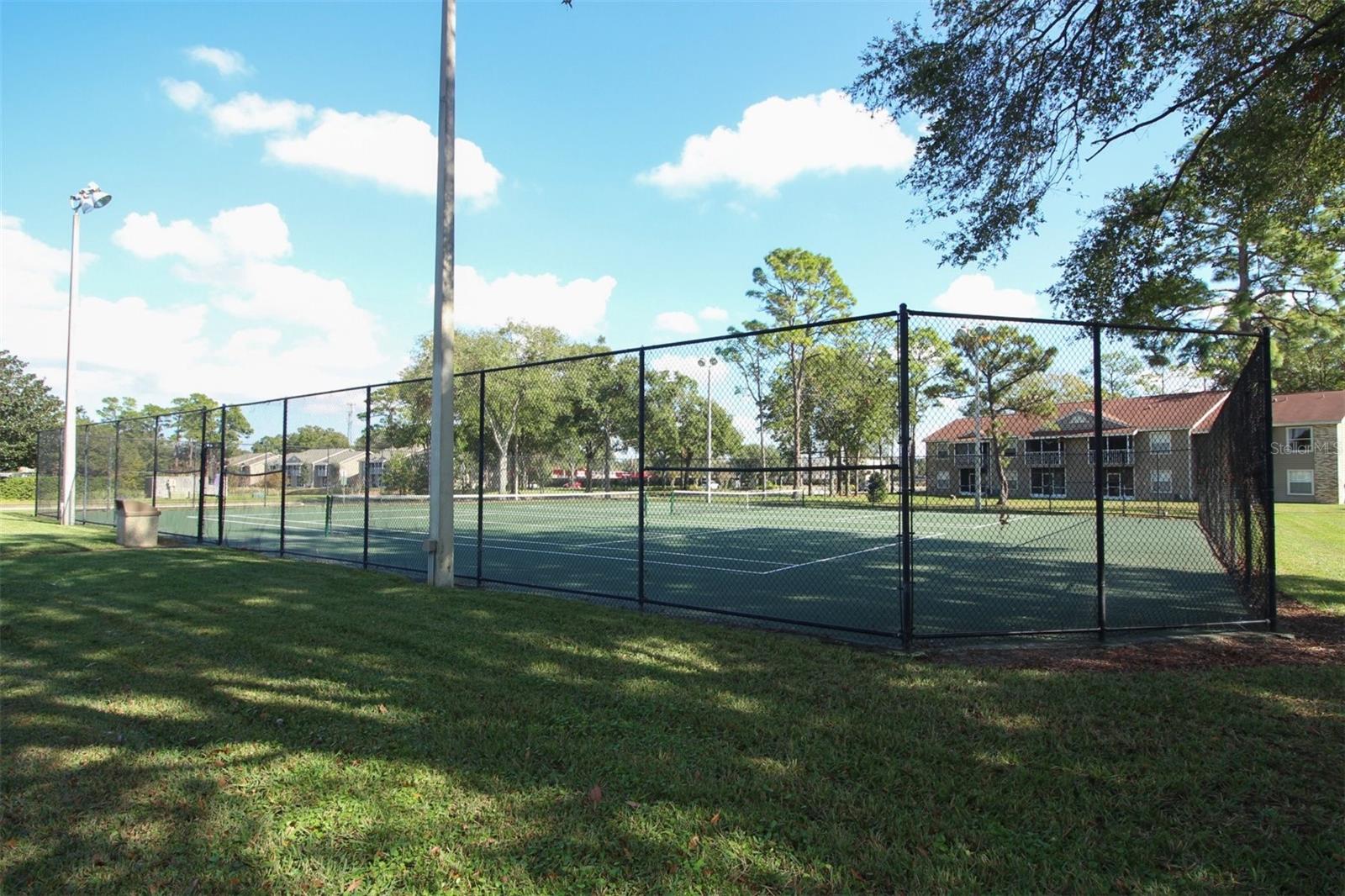 HUNTERS RESERVE A CONDO - Residential