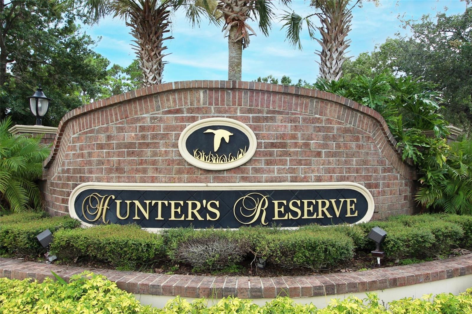 HUNTERS RESERVE A CONDO - Residential