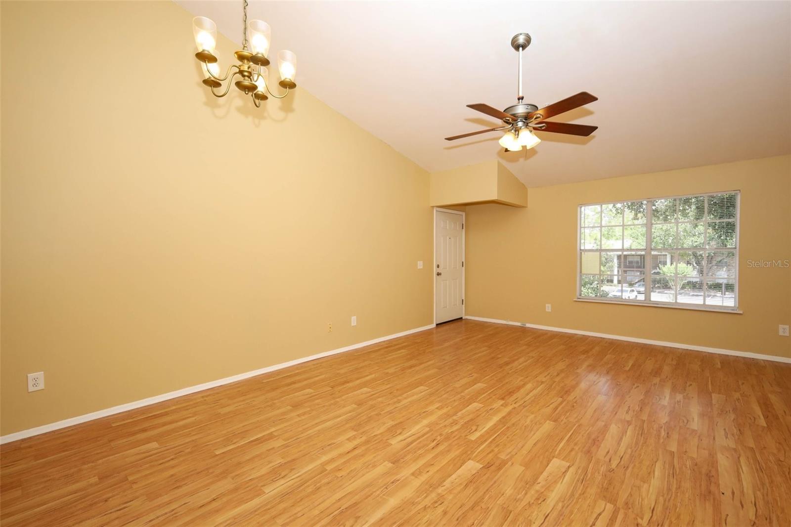 HUNTERS RESERVE A CONDO - Residential