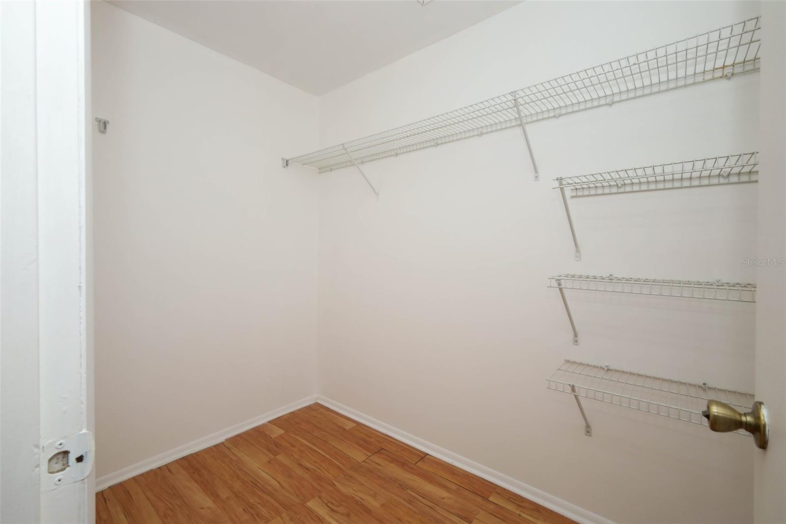HUNTERS RESERVE A CONDO - Residential