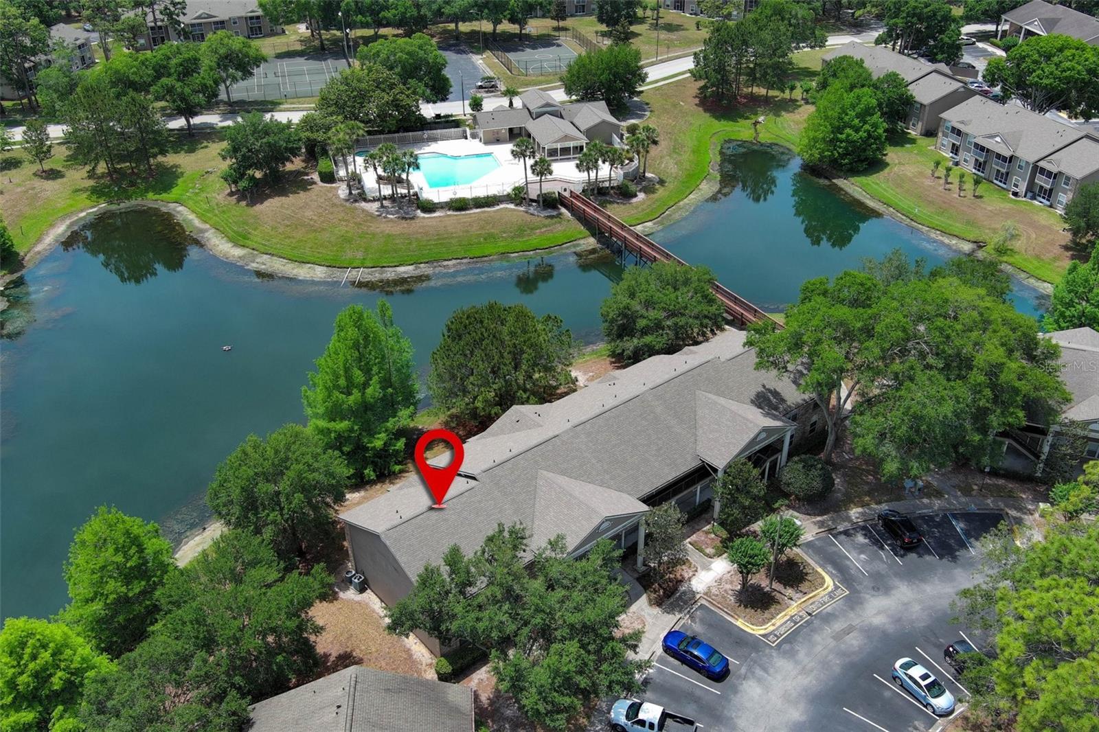 HUNTERS RESERVE A CONDO - Residential