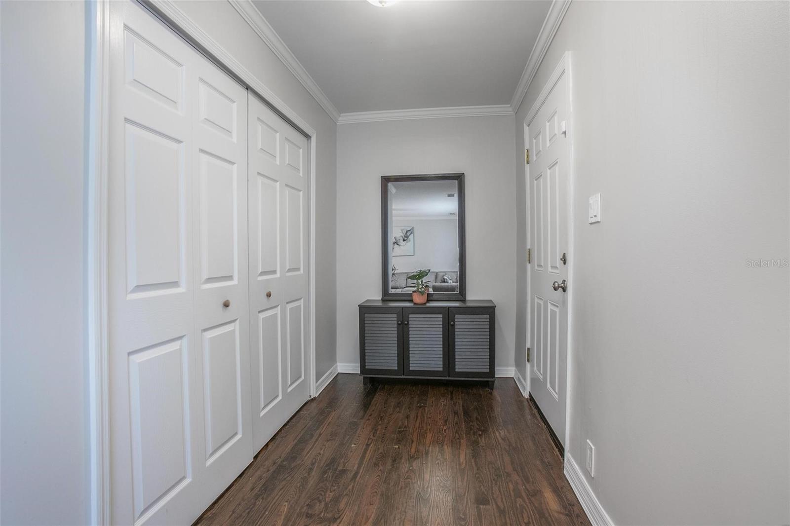 BALLARDS IN BLK 08 HOWRYS ADD DELAND - Residential