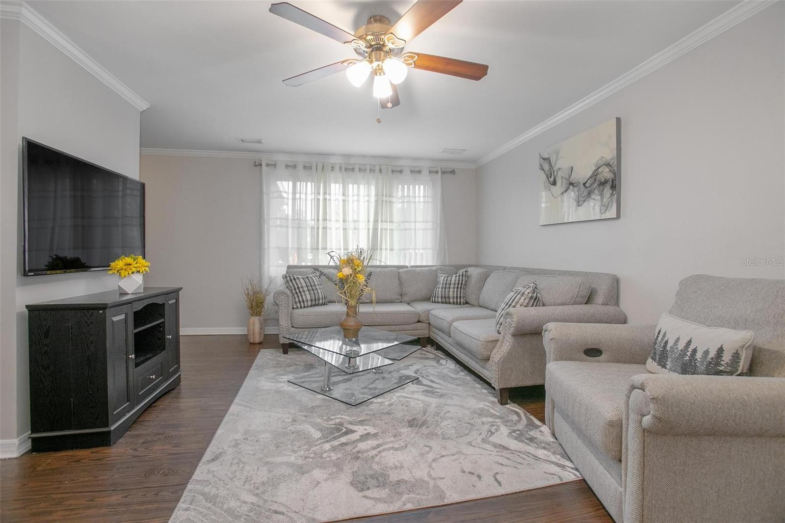 BALLARDS IN BLK 08 HOWRYS ADD DELAND - Residential