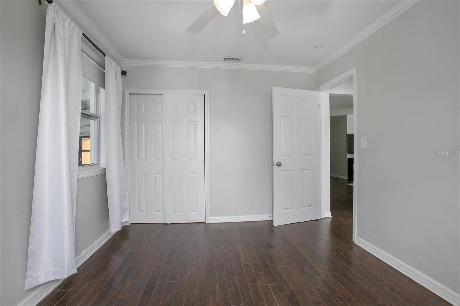 BALLARDS IN BLK 08 HOWRYS ADD DELAND - Residential