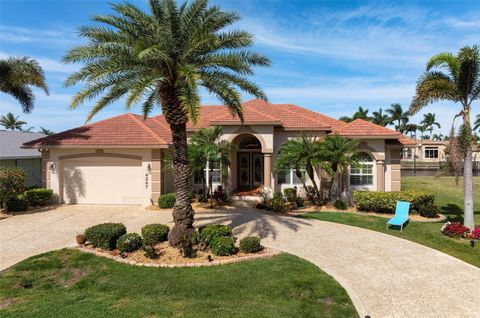 A home in PORT CHARLOTTE