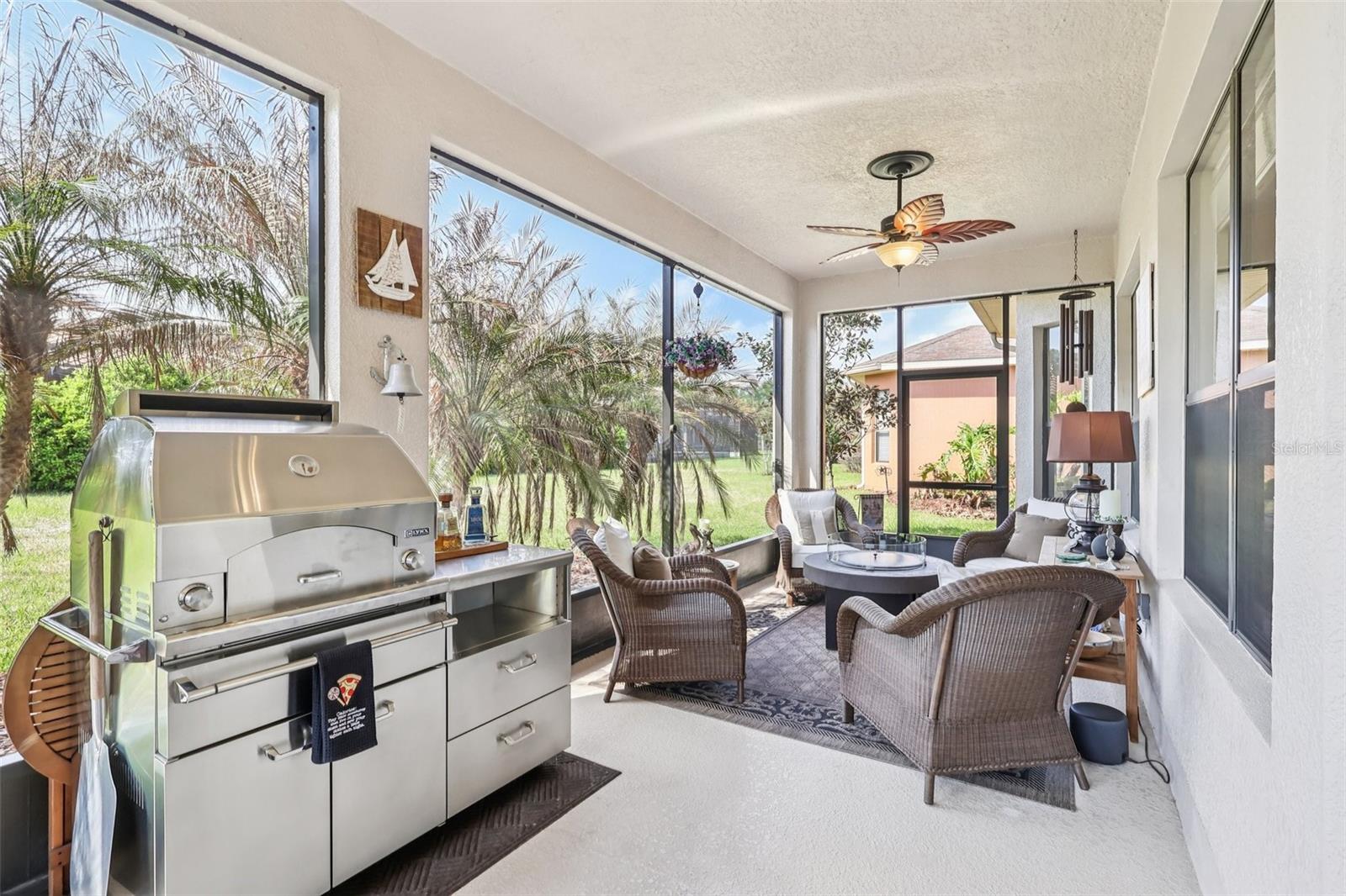 235 INDIAN WELLS AVENUE