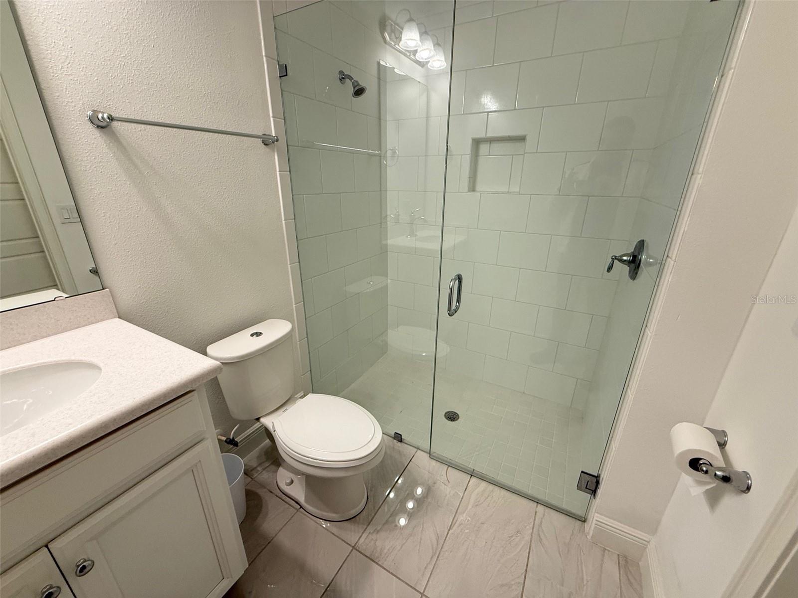 LAUREATE PARK NBRHD CENTER PH 1 - Residential