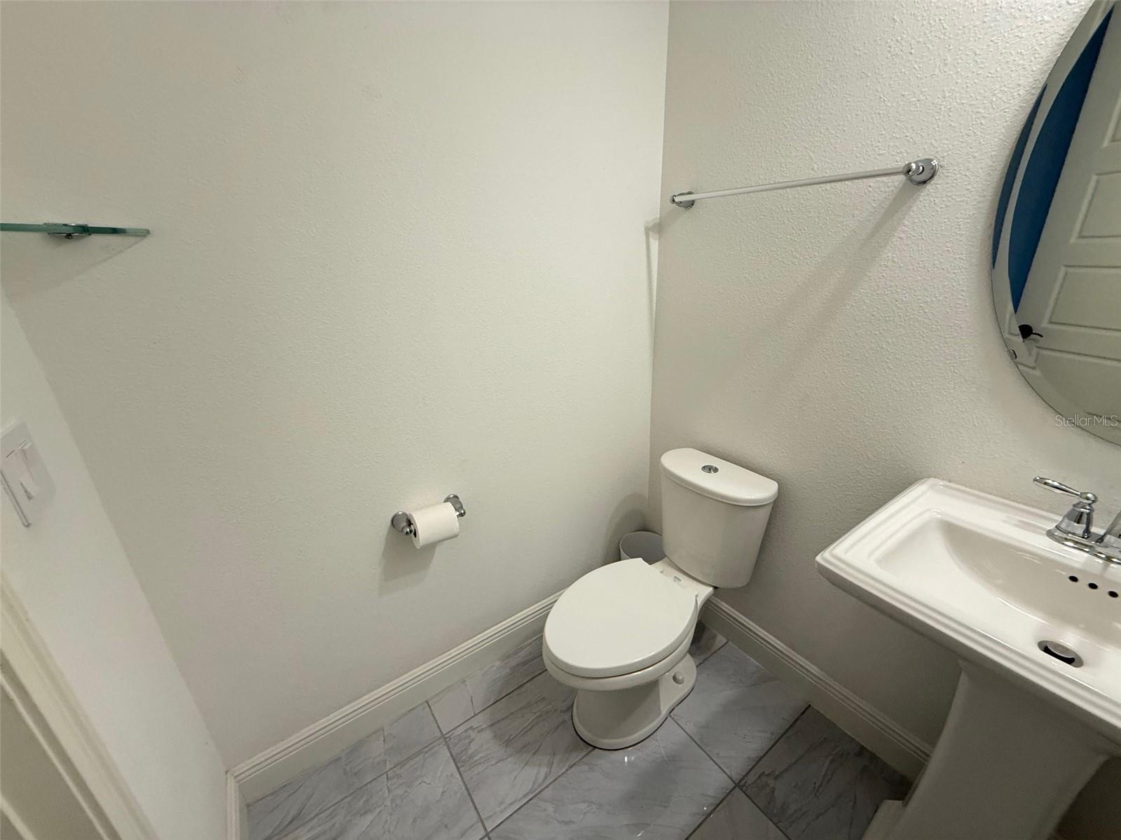 LAUREATE PARK NBRHD CENTER PH 1 - Residential