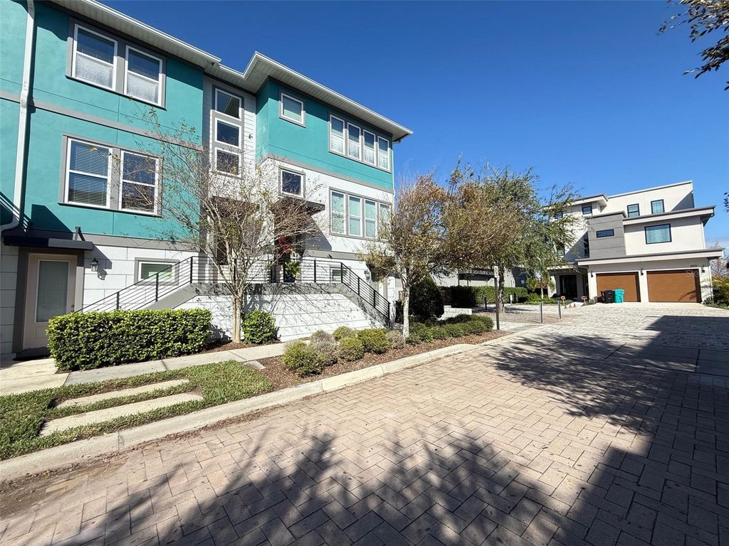 Photo of 8483 Karrer Terrace, Orlando, FL 32827 (MLS # S5140196)