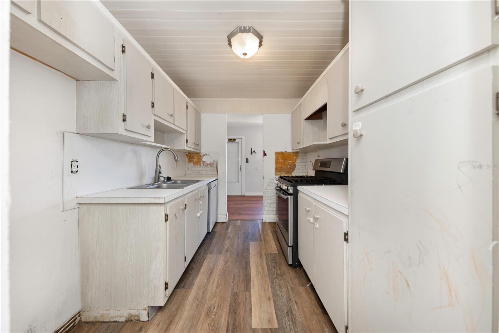 LONG BAYOU - Residential