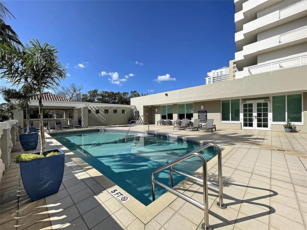 THE ALAGON ON BAYSHORE A CONDO - Residential