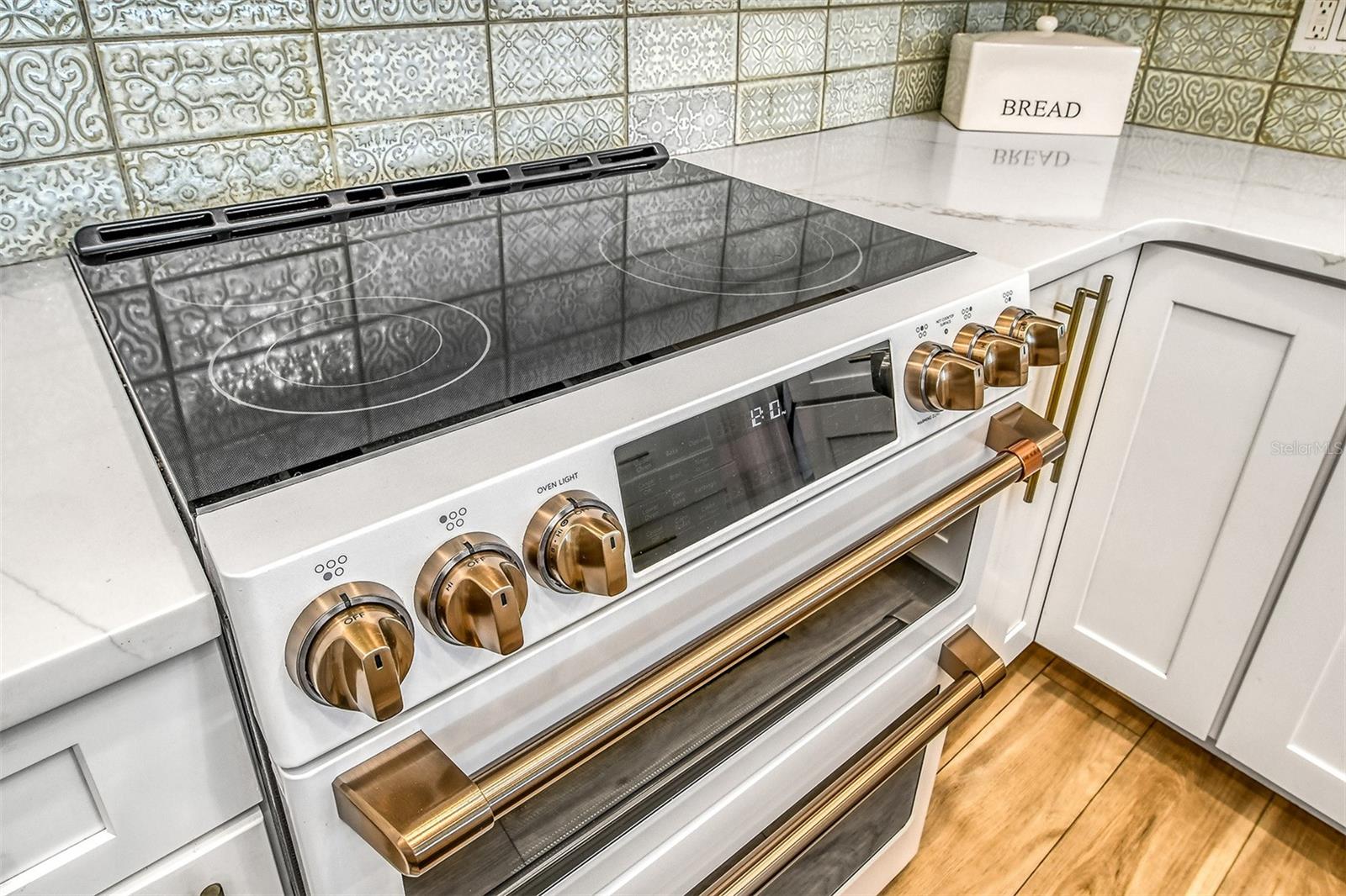 EMERALD HARBOR UNIT 1 REV - Residential