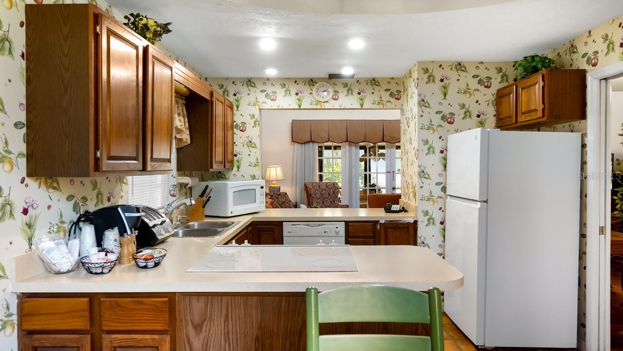 HOWEY MISSION SANTA CRUZ CONDO - Residential