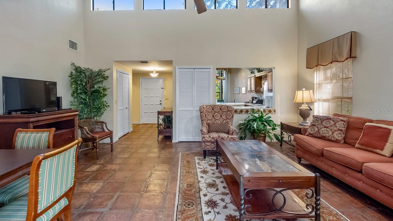 HOWEY MISSION SANTA CRUZ CONDO - Residential