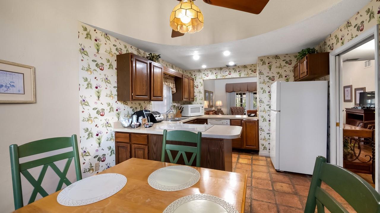 HOWEY MISSION SANTA CRUZ CONDO - Residential