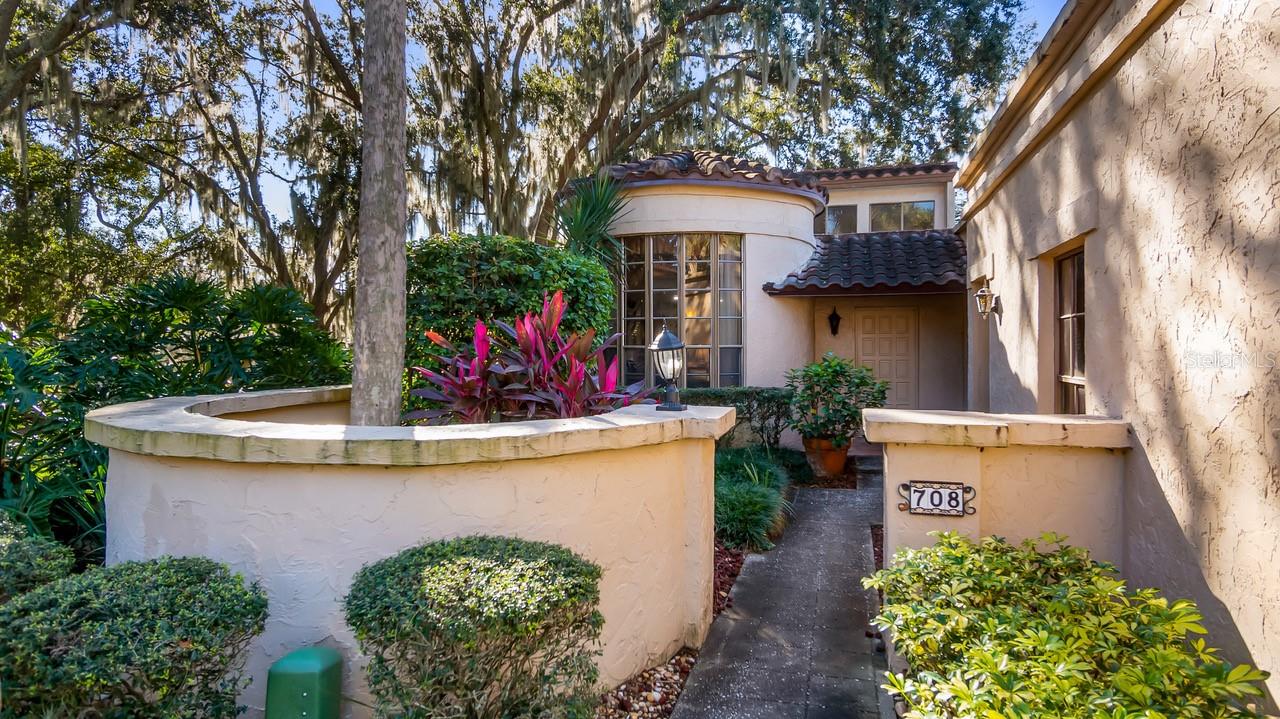 HOWEY MISSION SANTA CRUZ CONDO - Residential