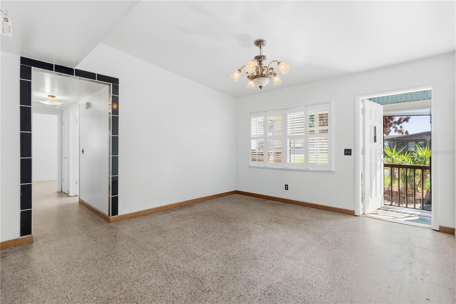 EDGEWOOD PARK - Residential