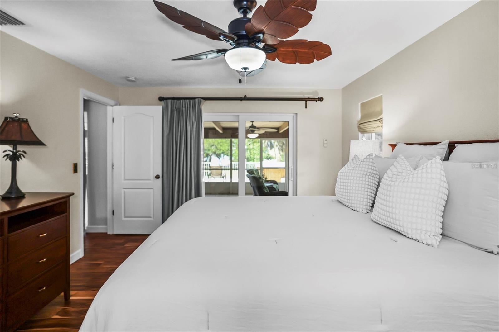 JUNGLE SHORES - Residential