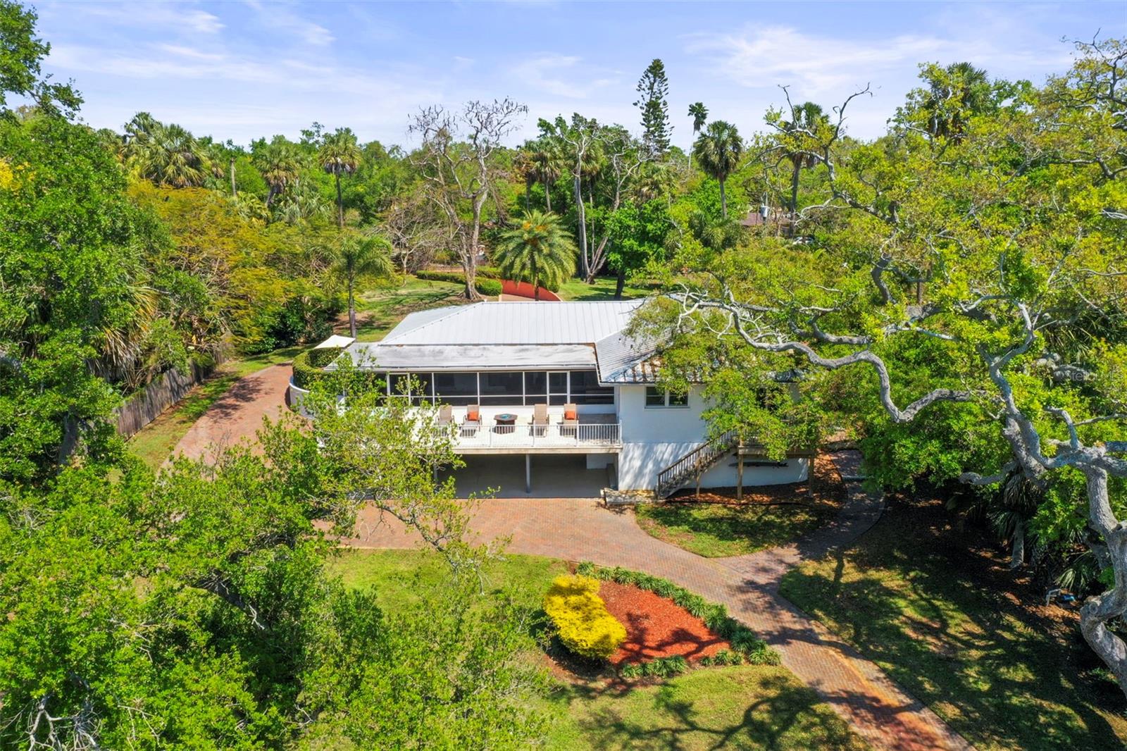 JUNGLE SHORES - Residential