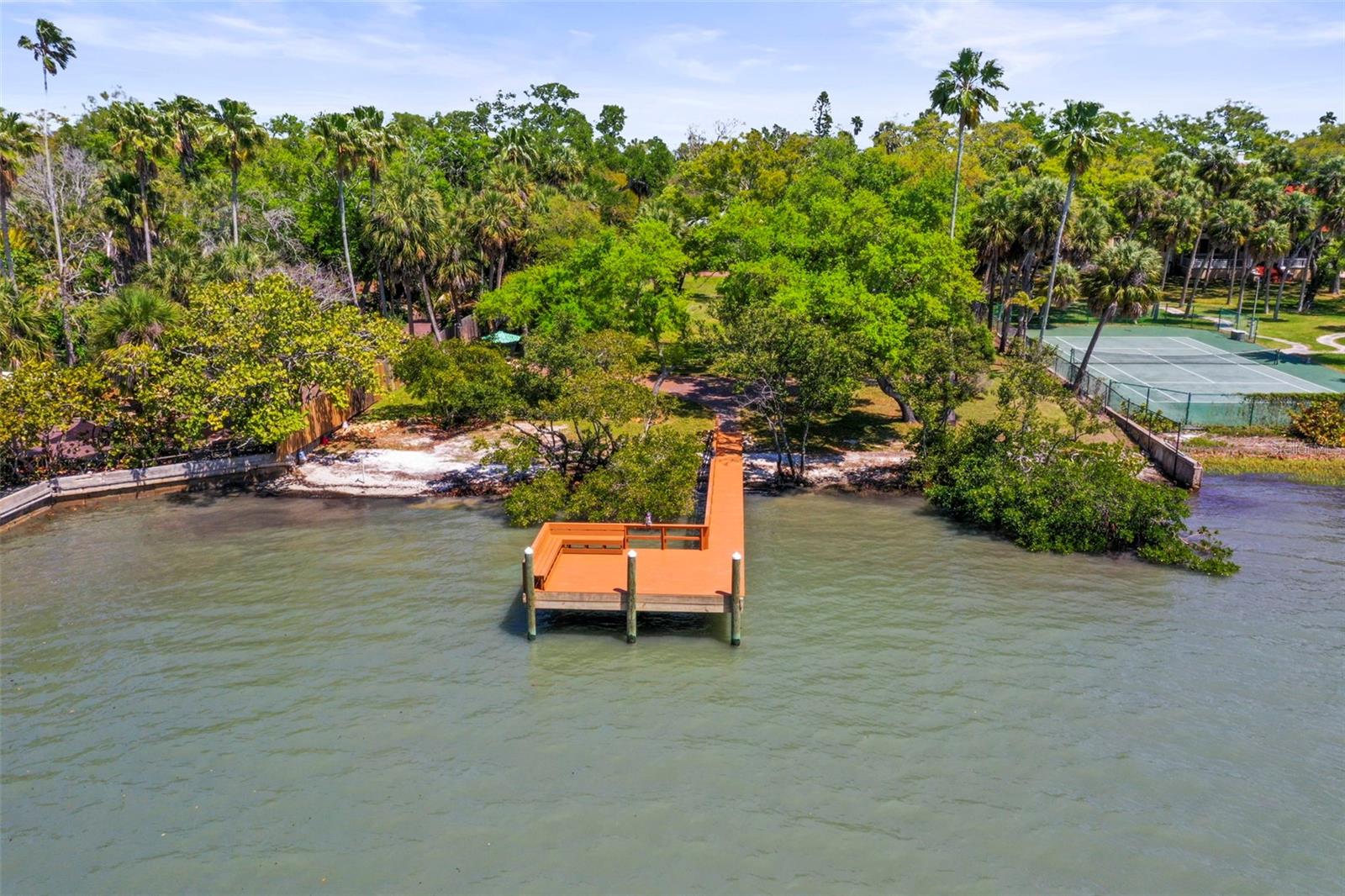 JUNGLE SHORES - Residential